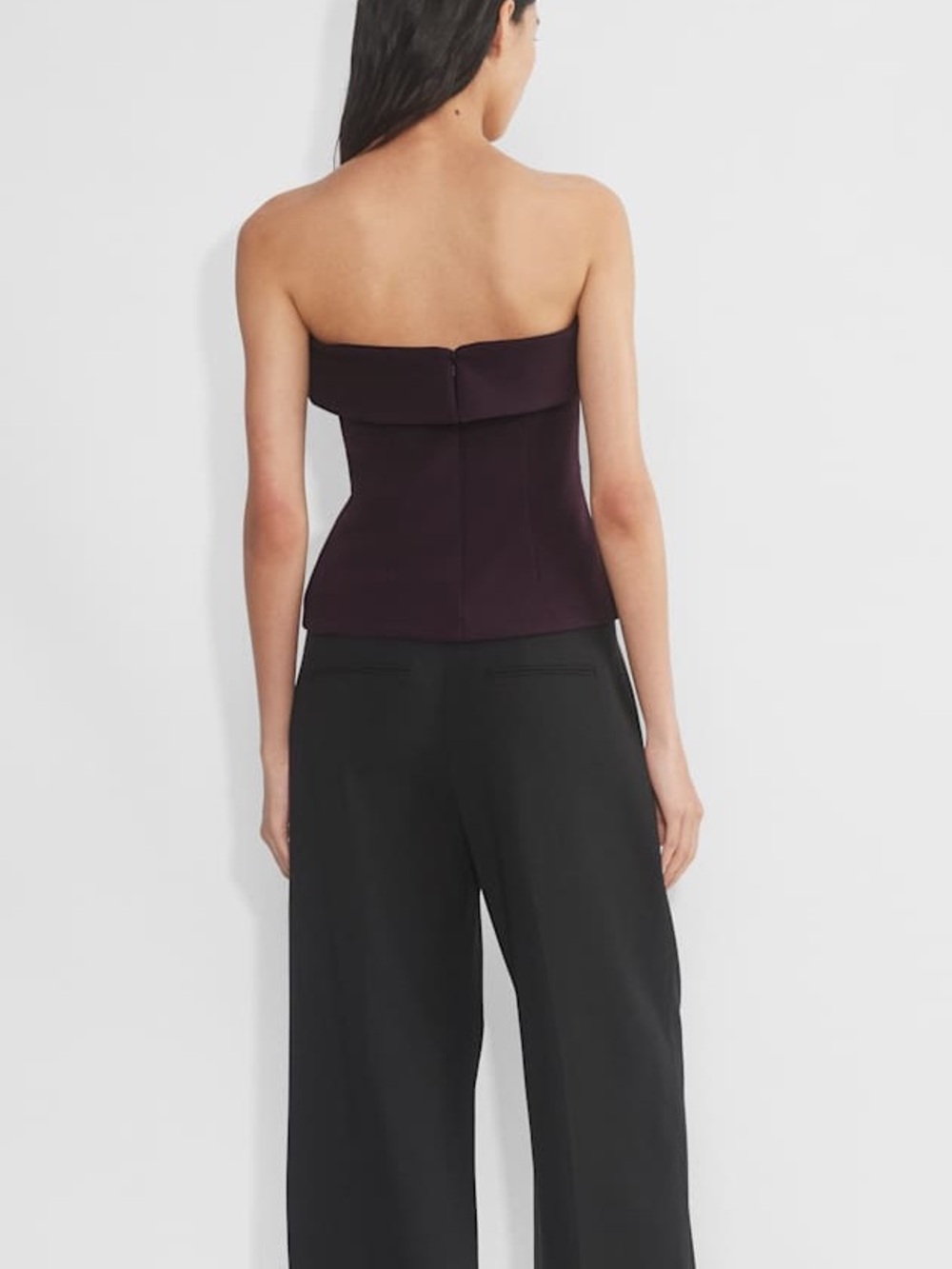 Babaton by Aritzia FigureKnit Eyecatcher Structured Crepe Tube Top size Medium - Picture 2 of 12